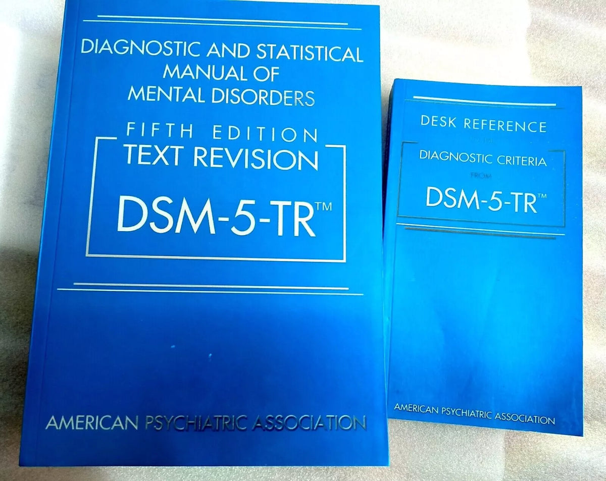 DSM-5-TR Paperback & Desk Reference Combo